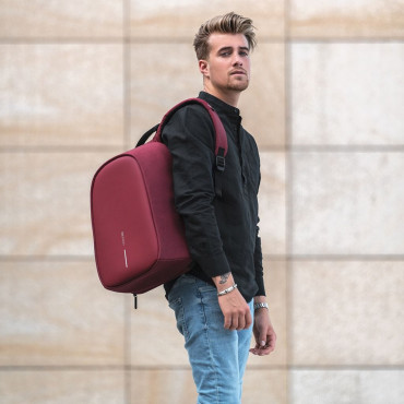 BOBBY HERO REGULAR RED Рюкзак антизлодій XD Design