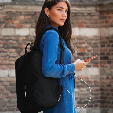 BOBBY SOFT BLACK Рюкзак антизлодій XD Design